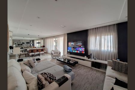 Apartamento para alugar com 170m², 3 quartos e 4 vagas Apartamento para alugar com 170m², 3 quartos e 4 vagasSala