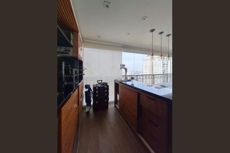 Apartamento para alugar com 170m², 3 quartos e 4 vagas Apartamento para alugar com 170m², 3 quartos e 4 vagasVaranda