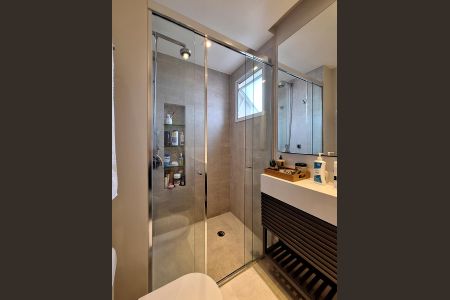 Apartamento para alugar com 170m², 3 quartos e 4 vagas Apartamento para alugar com 170m², 3 quartos e 4 vagasBanheiro da Suíte 3