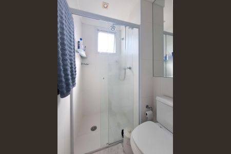 Apartamento para alugar com 170m², 3 quartos e 4 vagas Apartamento para alugar com 170m², 3 quartos e 4 vagasBanheiro da Suíte 1