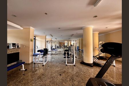 Apartamento à venda com 60m², 2 quartos e 1 vaga Apartamento à venda com 60m², 2 quartos e 1 vagaÁrea comum - Academia