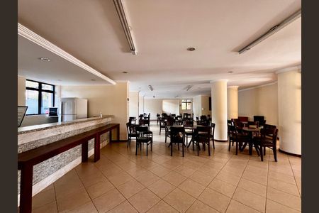 Apartamento à venda com 60m², 2 quartos e 1 vaga Apartamento à venda com 60m², 2 quartos e 1 vagaÁrea comum - Salão de festas