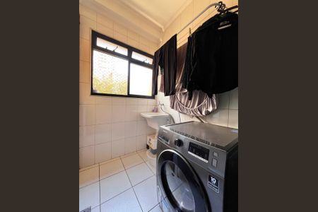 Apartamento à venda com 60m², 2 quartos e 1 vaga Apartamento à venda com 60m², 2 quartos e 1 vagaÁrea de Serviço