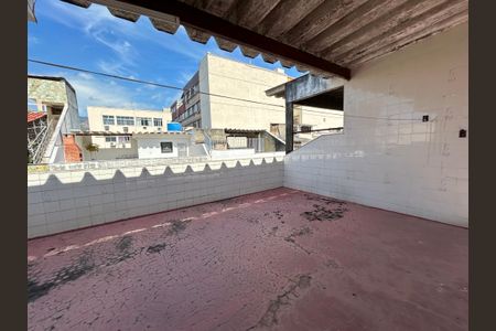 Casa à venda com 200m², 3 quartos e 1 vagaTerraço