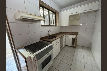 Casa à venda com 200m², 3 quartos e 1 vagaCozinha