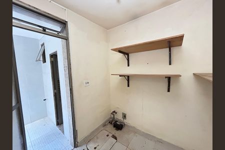 Casa à venda com 200m², 3 quartos e 1 vagaQuarto de Serviço