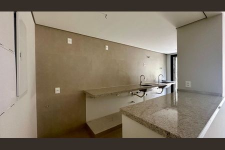 Apartamento à venda com 139m², 4 quartos e 3 vagas Apartamento à venda com 139m², 4 quartos e 3 vagasCozinha