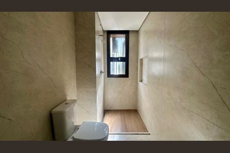 Apartamento à venda com 139m², 4 quartos e 3 vagas Apartamento à venda com 139m², 4 quartos e 3 vagasBanheiro