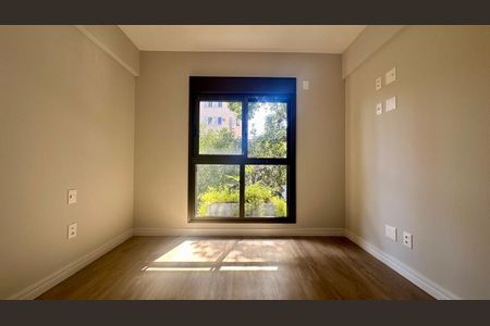 Apartamento à venda com 139m², 4 quartos e 3 vagas Apartamento à venda com 139m², 4 quartos e 3 vagasQuarto