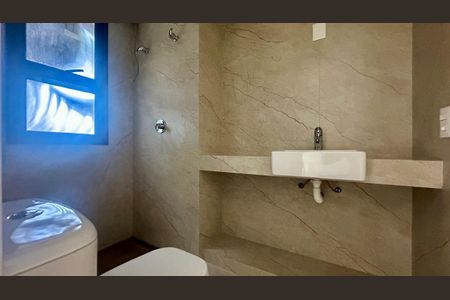 Apartamento à venda com 139m², 4 quartos e 3 vagas Apartamento à venda com 139m², 4 quartos e 3 vagasBanheiro