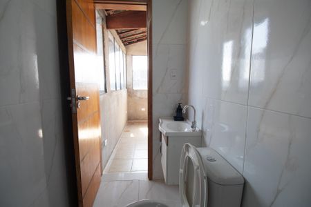 Casa à venda com 175m², 3 quartos e 2 vagasBanheiro 4