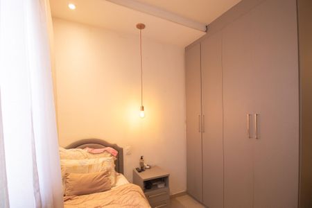 Casa à venda com 175m², 3 quartos e 2 vagasSuíte 2