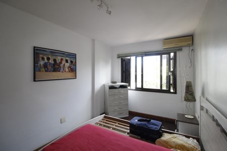 Apartamento à venda com 87m², 3 quartos e 1 vagaQuarto 2