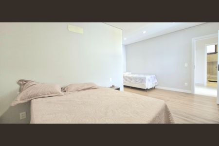 Casa à venda com 165m², 3 quartos e 4 vagasSuíte