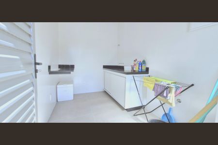 Casa à venda com 165m², 3 quartos e 4 vagasLavanderia