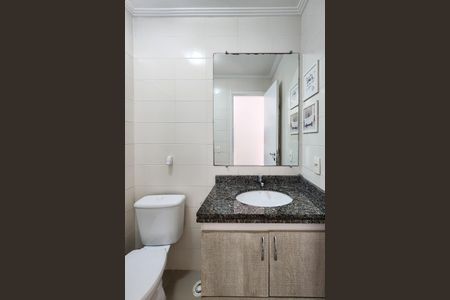 Apartamento à venda com 52m², 2 quartos e 1 vaga Apartamento à venda com 52m², 2 quartos e 1 vagaBanheiro