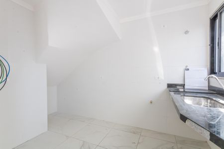 Casa à venda com 67m², 2 quartos e 2 vagas Casa à venda com 67m², 2 quartos e 2 vagasCozinha