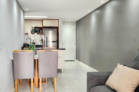 Apartamento à venda com 54m², 2 quartos e 1 vaga Apartamento à venda com 54m², 2 quartos e 1 vagaSala