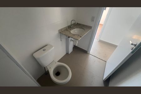 Apartamento à venda com 74m², 3 quartos e 1 vagaBanheiro Social