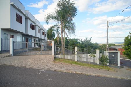 Casa de condomínio à venda com 60m², 2 quartos e 2 vagasFachada