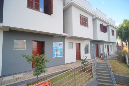 Casa de condomínio à venda com 60m², 2 quartos e 2 vagasÁrea externa