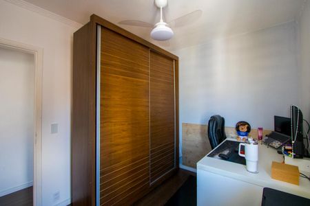 Casa à venda com 250m², 3 quartos e 4 vagas Casa à venda com 250m², 3 quartos e 4 vagasQuarto 1