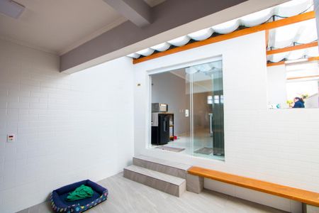 Casa à venda com 250m², 3 quartos e 4 vagas Casa à venda com 250m², 3 quartos e 4 vagasEspaço gourmet