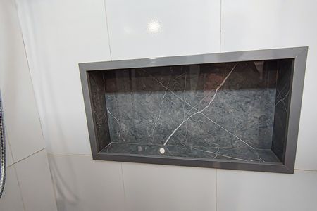 Apartamento à venda com 60m², 3 quartos e sem vaga Apartamento à venda com 60m², 3 quartos e sem vagaBanheiro