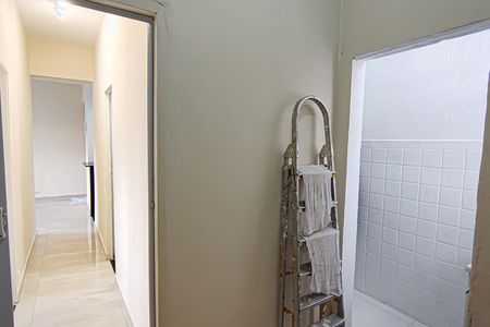 Apartamento à venda com 60m², 3 quartos e sem vaga Apartamento à venda com 60m², 3 quartos e sem vagaHall