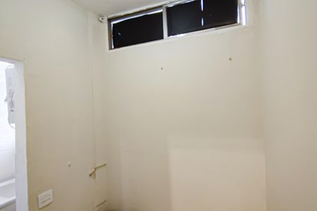 Apartamento à venda com 60m², 3 quartos e sem vaga Apartamento à venda com 60m², 3 quartos e sem vagaHall