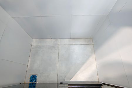 Apartamento à venda com 60m², 3 quartos e sem vaga Apartamento à venda com 60m², 3 quartos e sem vagaBanheiro