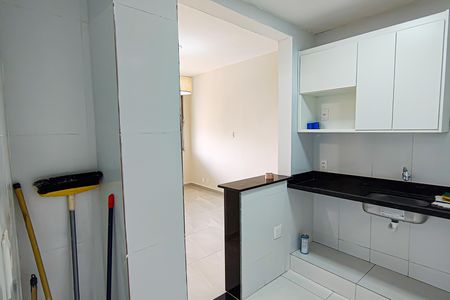 Apartamento à venda com 60m², 3 quartos e sem vaga Apartamento à venda com 60m², 3 quartos e sem vagaCozinha e Área de Serviço