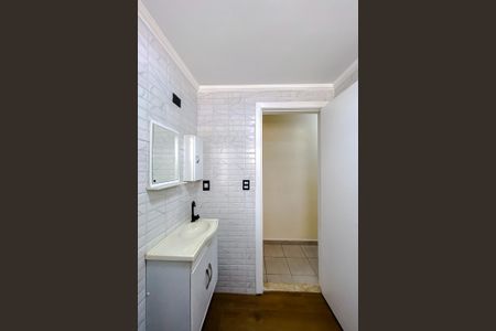 Apartamento para alugar com 80m², 3 quartos e sem vaga Apartamento para alugar com 80m², 3 quartos e sem vagaBanheiro