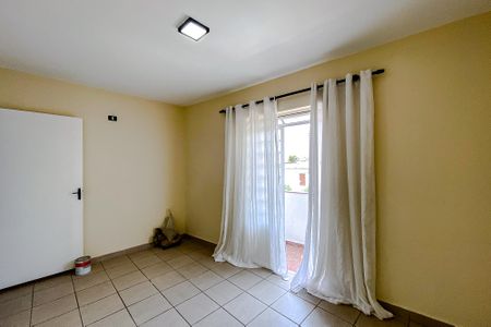 Apartamento para alugar com 80m², 3 quartos e sem vaga Apartamento para alugar com 80m², 3 quartos e sem vagaSala