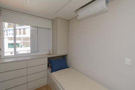 Apartamento à venda com 139m², 2 quartos e 3 vagas Apartamento à venda com 139m², 2 quartos e 3 vagasQuarto 1