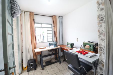 Casa para alugar com 160m², 3 quartos e 2 vagas Casa para alugar com 160m², 3 quartos e 2 vagasEdícula