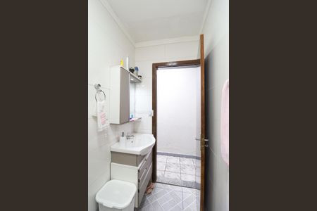 Casa para alugar com 160m², 3 quartos e 2 vagas Casa para alugar com 160m², 3 quartos e 2 vagasBanheiro Social