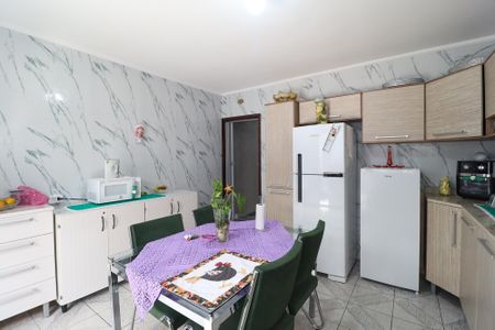 Casa para alugar com 160m², 3 quartos e 2 vagas Casa para alugar com 160m², 3 quartos e 2 vagasCozinha