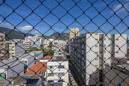 Apartamento à venda com 140m², 3 quartos e 1 vagaQuarto 2Vista