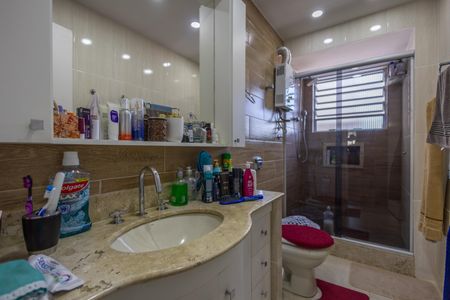 Apartamento à venda com 140m², 3 quartos e 1 vagaBanheiro Suite
