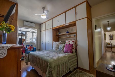 Apartamento à venda com 140m², 3 quartos e 1 vaga Suite