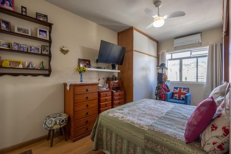 Apartamento à venda com 140m², 3 quartos e 1 vagaSuite