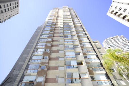 Apartamento à venda com 52m², 1 quarto e 2 vagasFachada