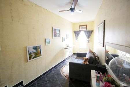 Casa à venda com 300m², 4 quartos e 2 vagasQuarto 2