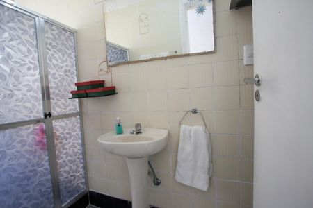 Casa à venda com 300m², 4 quartos e 2 vagasBanheiro da Suíte 1