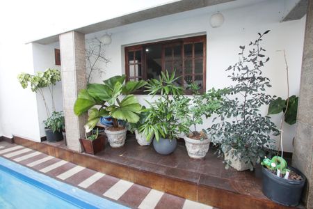 Casa à venda com 300m², 4 quartos e 2 vagasVaranda