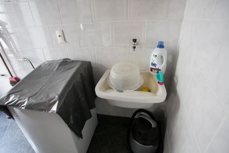 Casa à venda com 300m², 4 quartos e 2 vagasÁrea de Serviço