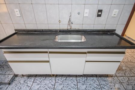 Casa à venda com 141m², 2 quartos e 3 vagas Casa à venda com 141m², 2 quartos e 3 vagasCozinha