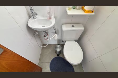 Apartamento à venda com 120m², 2 quartos e 1 vaga Apartamento à venda com 120m², 2 quartos e 1 vagaCobertura - Banheiro