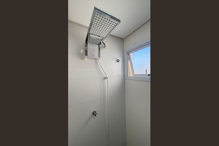 Apartamento à venda com 120m², 2 quartos e 1 vaga Apartamento à venda com 120m², 2 quartos e 1 vagaBanheiro da Suíte
